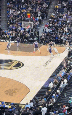 什么都有了！波杰姆斯基弧頂虛晃后突破 蓄力起飛雙手震蕩灌籃！