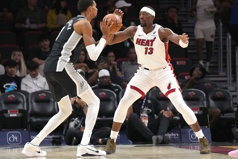 曾令旭:马刺战绩稳定西部前六 文班出勤率达标就是MVP➕DPOY!